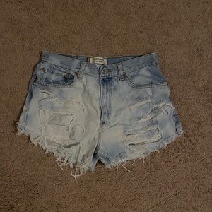 Distressed Levi shorts